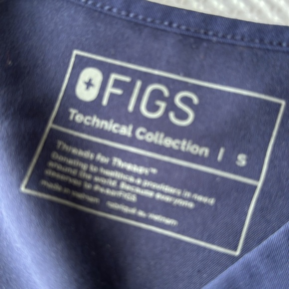 FIGS set S top XS/P bottom - Picture 3 of 5